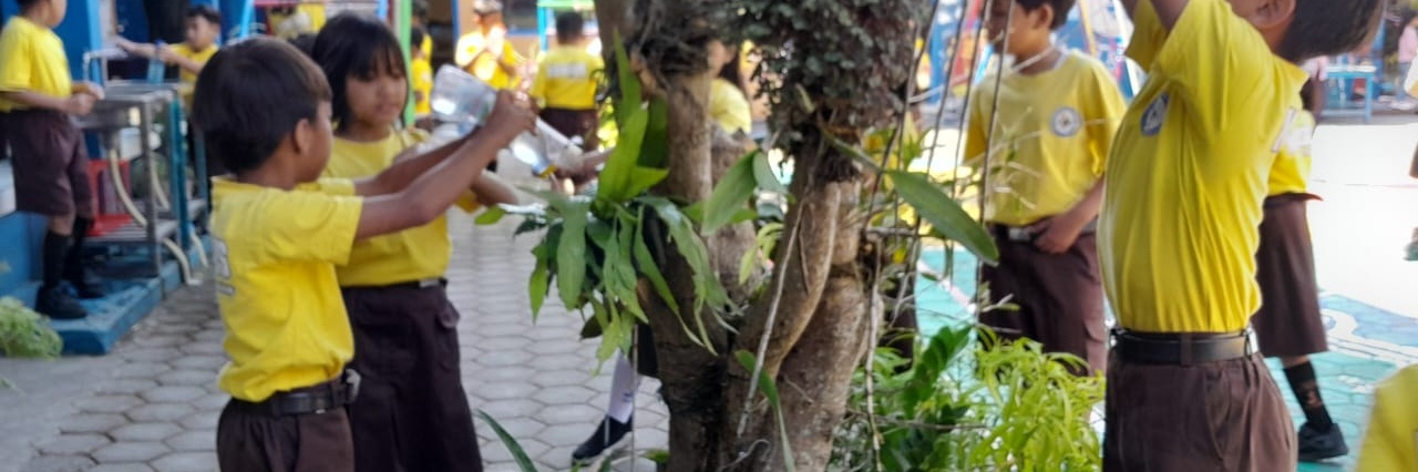 Peduli Lingkungan